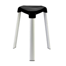 Trix sgabello con gambe in alluminio nero